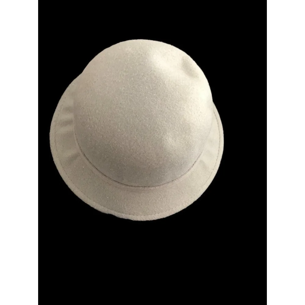 Women's‎ Gray Hat